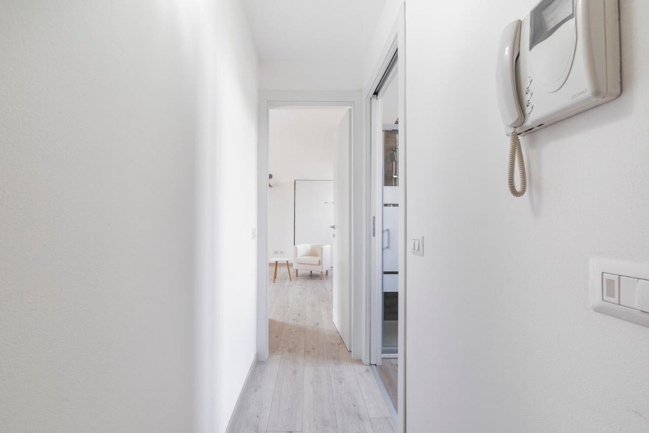 Maciachini Renovated Studio! Μιλάνο Εξωτερικό φωτογραφία