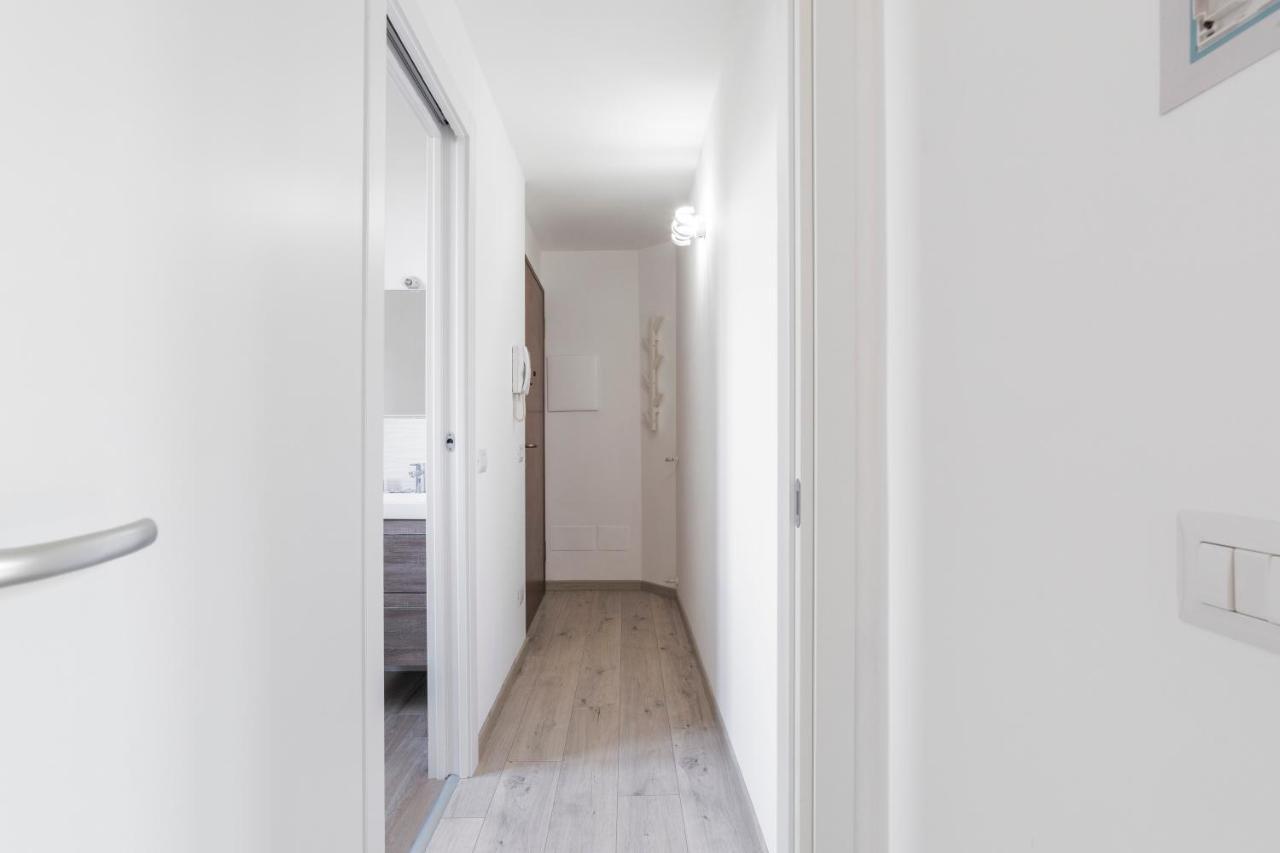 Maciachini Renovated Studio! Μιλάνο Εξωτερικό φωτογραφία